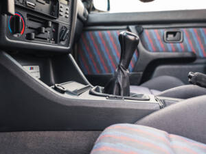 Image 34/50 of BMW M3 Sport Evo (1990)