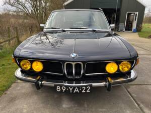 Image 9/42 de BMW 3,3 L (1974)