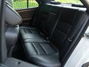 Bild 24/50 von Mercedes-Benz C 200 Kompressor (1996)