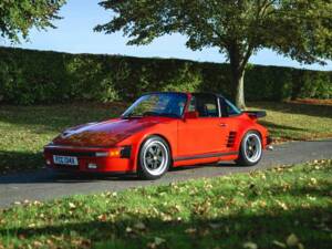 Image 12/32 de Porsche 911 SC 3.0 (1982)