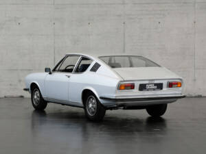 Immagine 2/24 di Audi 100 Coupe S (1971)