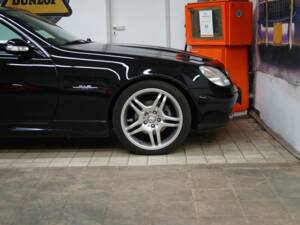 Image 27/28 of Mercedes-Benz SLK 230 Kompressor (2003)