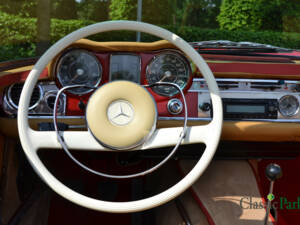 Immagine 33/50 di Mercedes-Benz 230 SL (1964)