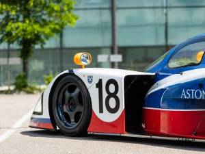 Image 24/50 of Aston Martin AMR1 (1989)