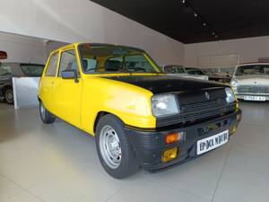 Image 2/30 of Renault R 5 (1980)