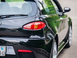 Image 15/36 of Alfa Romeo 147 3.2 GTA (2003)