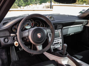 Afbeelding 16/50 van Porsche 911 GT2 (2008)