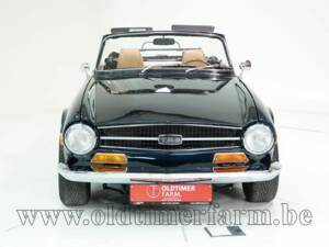 Image 9/15 de Triumph TR 6 (1971)