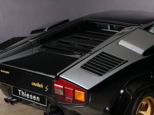 Bild 23/50 von Lamborghini Countach LP 400 S (1982)