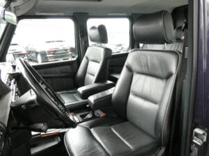 Image 9/23 of Mercedes-Benz 500 GE (1993)