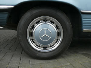 Image 25/26 of Mercedes-Benz 450 SL (1973)