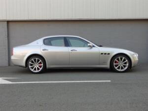 Bild 5/99 von Maserati Quattroporte 4.2 (2007)