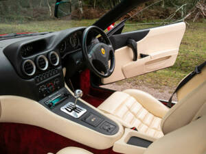 Image 45/49 of Ferrari 550 Maranello (1999)