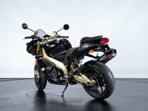 Bild 2/50 von Aprilia DUMMY (2002)