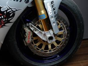 Image 5/15 of Ducati DUMMY (2001)