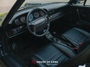 Imagen 27/49 de Porsche 911 Carrera 2 (1991)