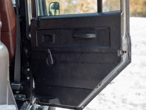 Image 51/98 of Land Rover Defender 130 Double Cab (2008)