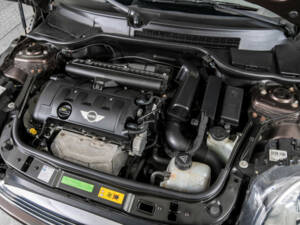 Bild 41/50 von Mini Cooper (2010)