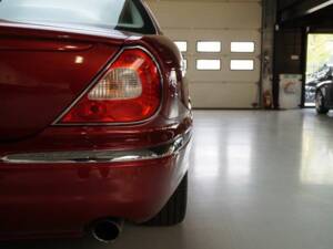 Imagen 35/50 de Jaguar XJR (2007)