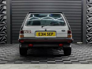 Image 17/50 de Ford Fiesta XR2 (1987)