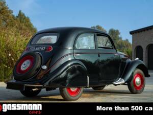 Image 8/15 of Peugeot 203 (1949)