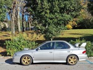 Imagen 2/25 de Subaru Impreza WRX STi (1999)