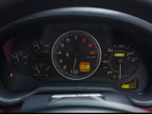 Image 16/31 of Ferrari 575M Maranello (2002)