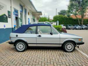 Bild 8/10 von Volkswagen Golf I Cabrio GLi 1.6 (1981)