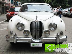 Immagine 2/10 di Jaguar Mk II 3.8 (1961)