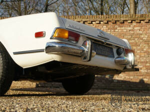 Image 31/50 of Mercedes-Benz 280 SL (1970)