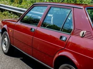Imagen 37/50 de Alfa Romeo Giulietta 1.6 (1981)