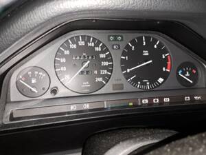 Image 7/15 of BMW 325e (1987)