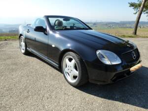 Image 7/53 of Mercedes-Benz SLK 230 Kompressor (1999)