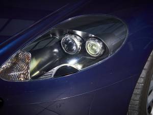 Aston Martin DB 9 - Scheinwerfer