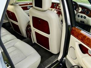 Image 22/49 of Bentley Arnage R (2005)