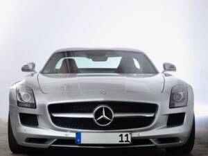 Imagen 1/24 de Mercedes-Benz SLS AMG (2011)