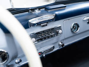 Image 14/36 of Mercedes-Benz 190 SL (1959)