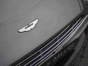 Image 23/50 of Aston Martin V12 Vantage S (2012)