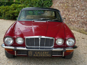 Imagen 41/50 de Jaguar XJ 6 L 4.2 (1977)