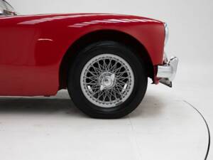 Imagen 10/15 de MG MGA 1500 (1956)