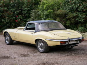 Afbeelding 32/45 van Jaguar E-Type V12 (1973)
