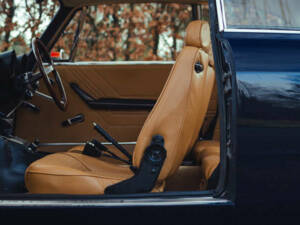 Image 11/50 of Alfa Romeo Giulia 1600 GT Junior (1977)