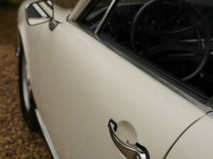 Image 47/50 de Porsche 911 2.4 S &quot;Oilflap&quot; (1972)