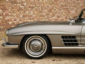 Immagine 20/50 di Mercedes-Benz 300 SL Roadster (1962)