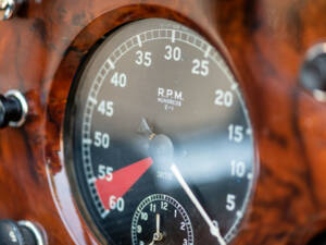 Image 27/41 of Jaguar XK 140 DHC (1955)