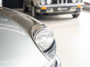 Bild 17/63 von Jaguar E-Type (1970)