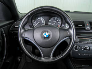 Immagine 8/50 di BMW 120d (2008)