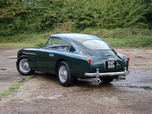 Imagen 9/14 de Aston Martin DB 2&#x2F;4 Mk II (1956)