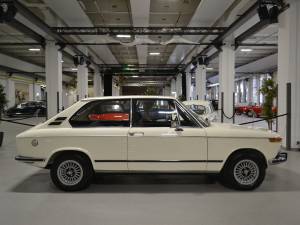 Image 7/23 of BMW Touring 2000 tii (1974)