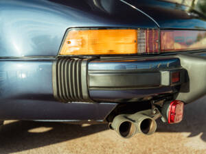 Imagen 22/65 de Porsche 911 Turbo 3.3 (1986)